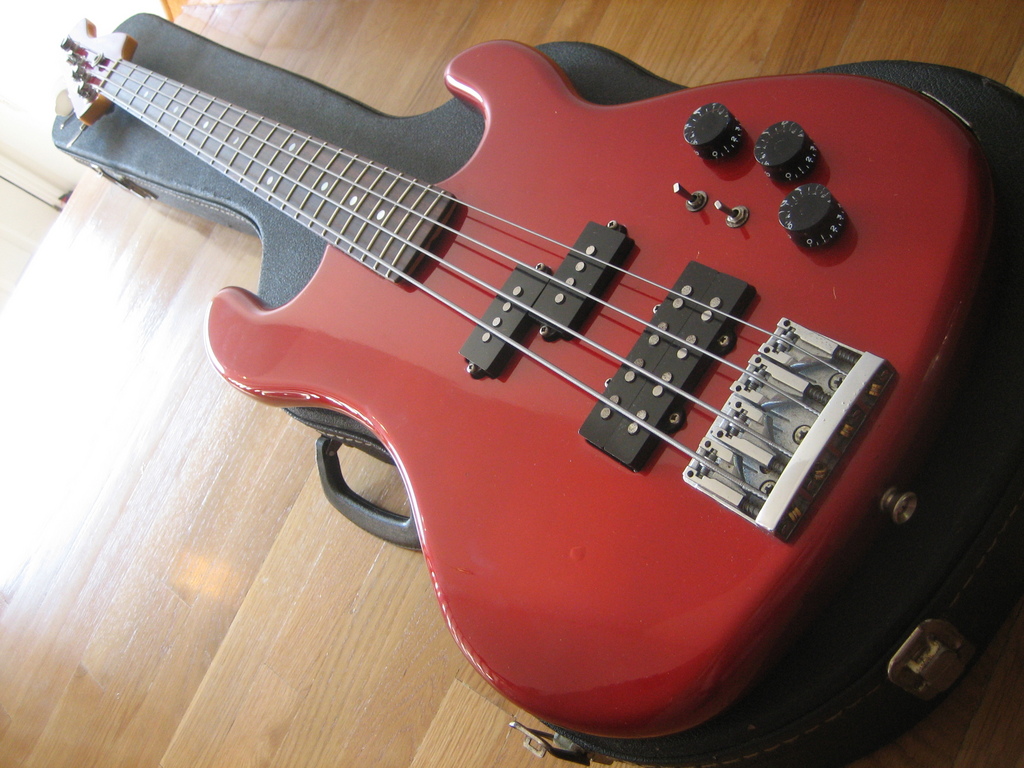 kramer focus 7000 bass